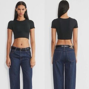 Aritzia | Babaton Contour Crew Ribcage T-shirt